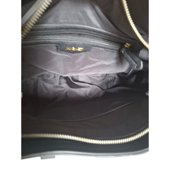 NINE WEST Women's Black Tote Bag Purse And Credit Card Holder Set - Picture 2 of 7